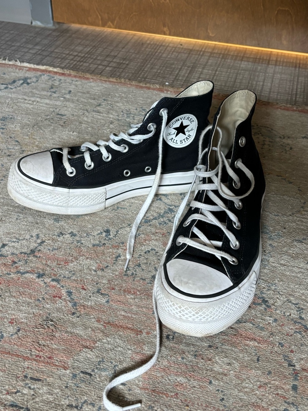 Converse Chuck Taylor All Star High Top Sneakers - Black